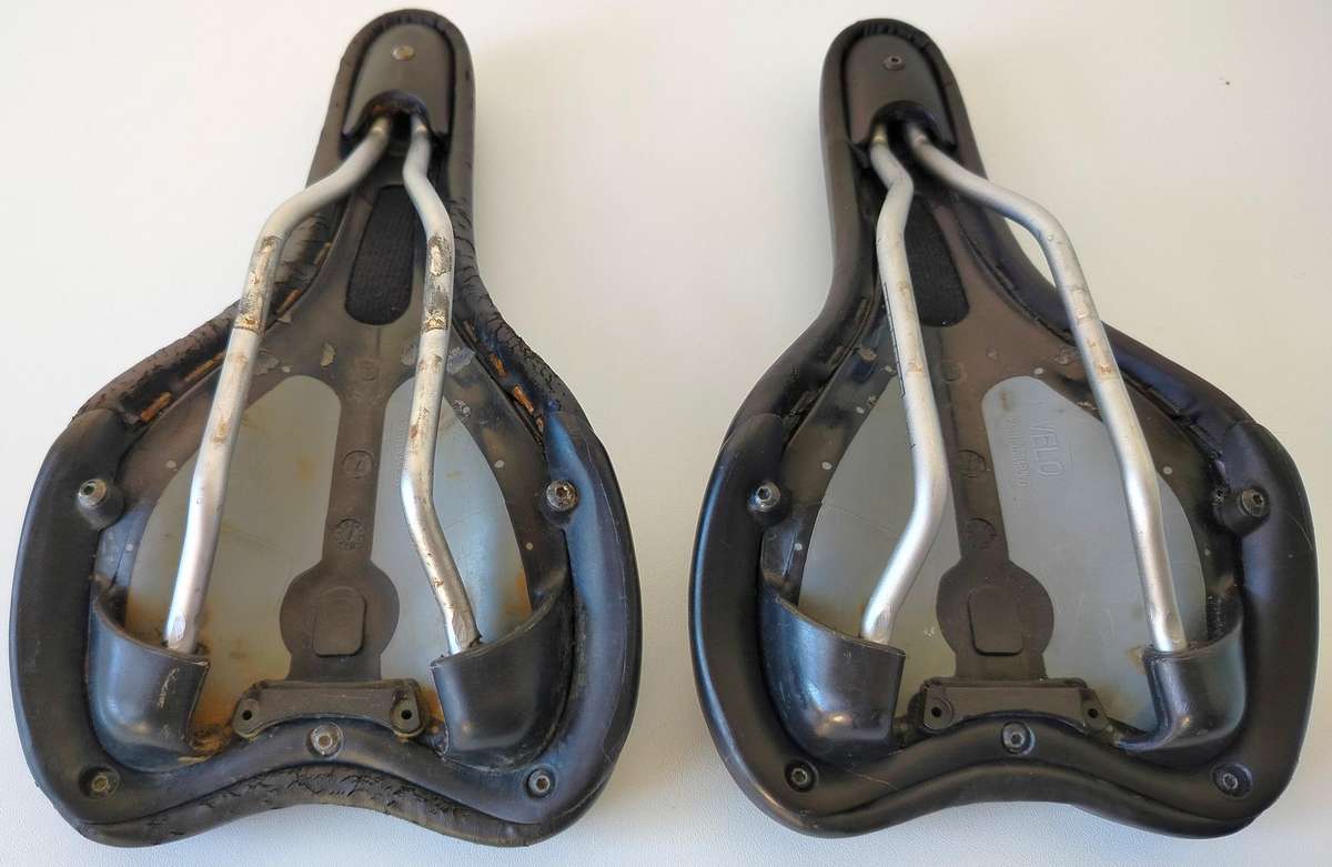2x Used bicycle saddles | Width: 147mm, Length: 271mm