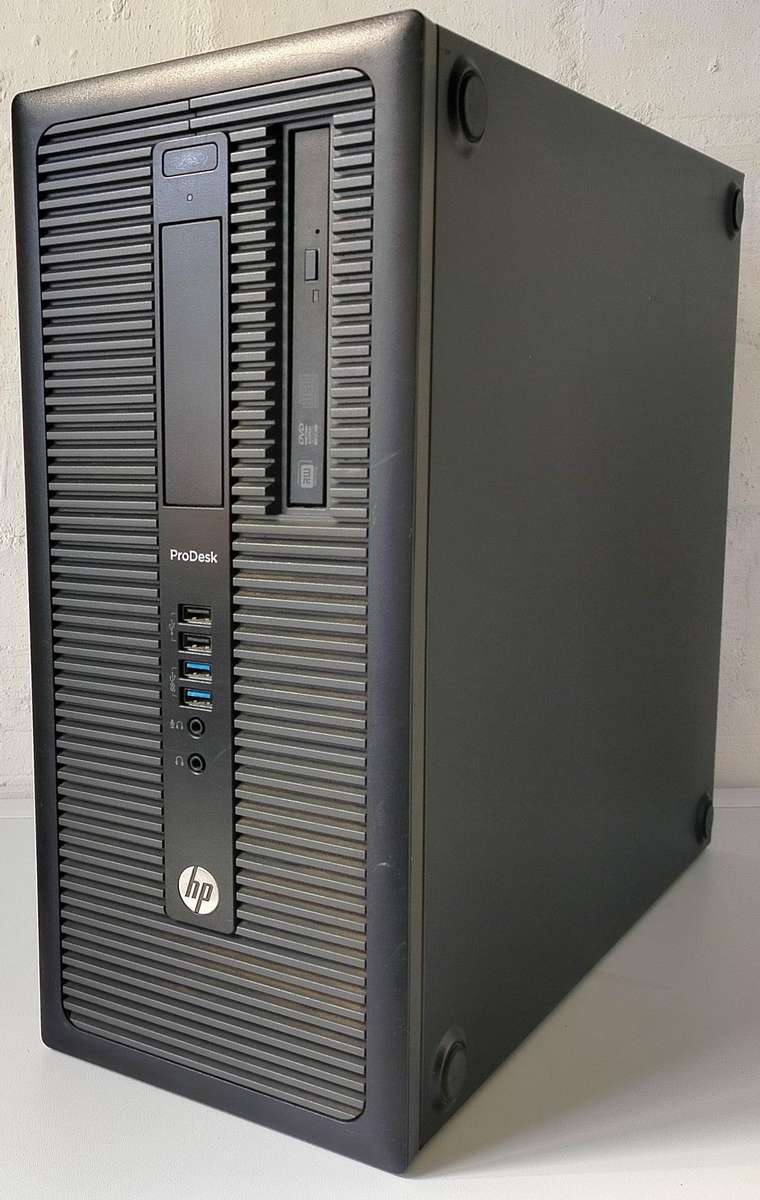 HP ProDesk i7 4.0GHz | 32GB RAM | SSD + HDD (560GB) | Windows 11 (activated)