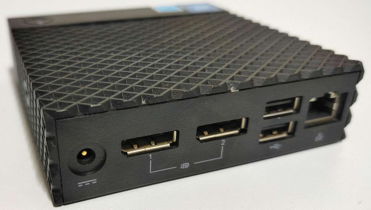 Dell Wyse 3040 | Intel Atom x5 z8350 | 2GB RAM | 16GB eMMC | Windows 11 Pro