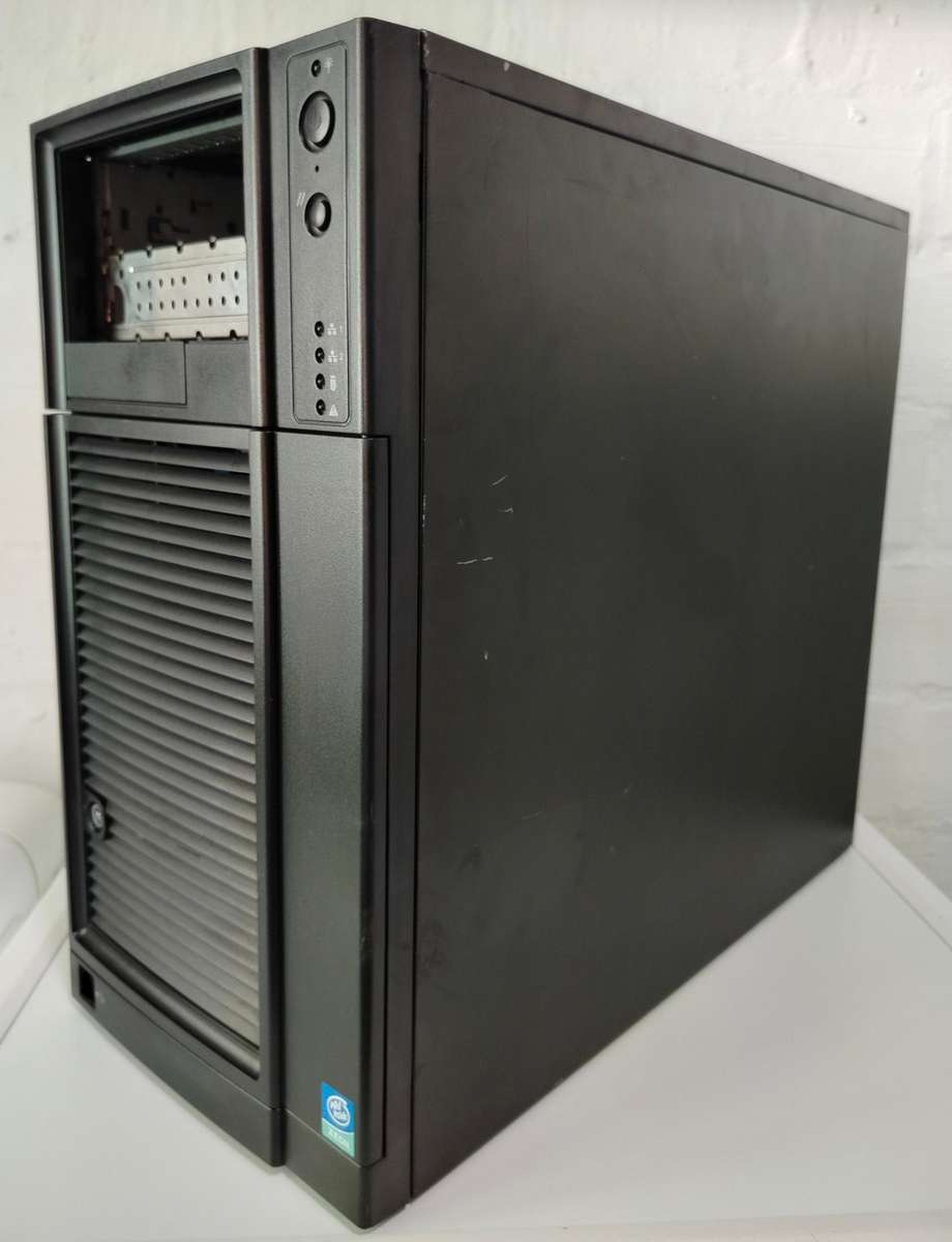 Intel Xeon Server | Dual CPU sockets | 8GB RAM | For spares or repair | Stopped booting, beeps x3