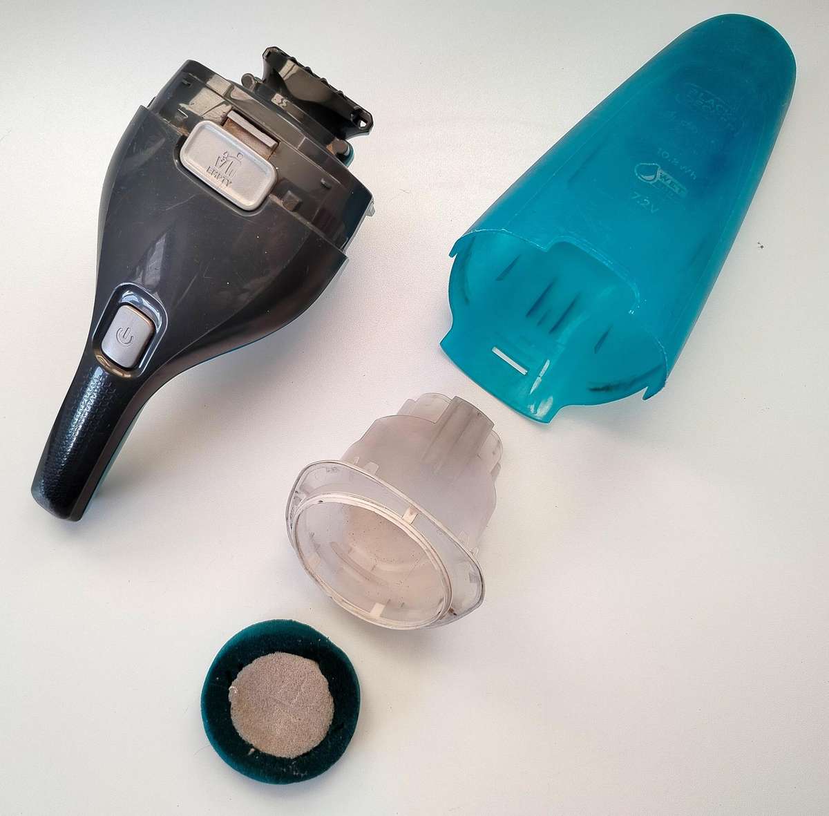 Black&Decker Dustbsuter Handheld cacuum cleaner | Wet & Dry | 7.2v