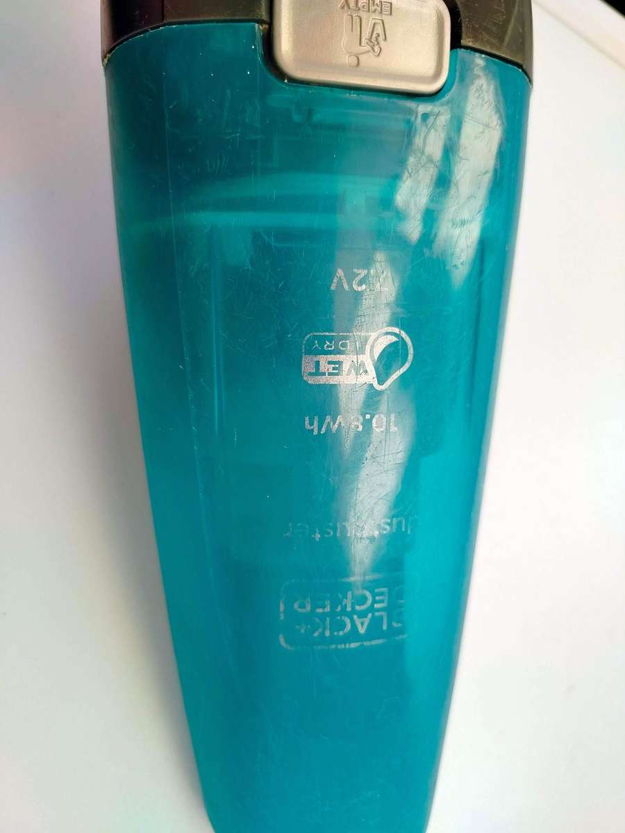 Black&Decker Dustbsuter Handheld cacuum cleaner | Wet & Dry | 7.2v