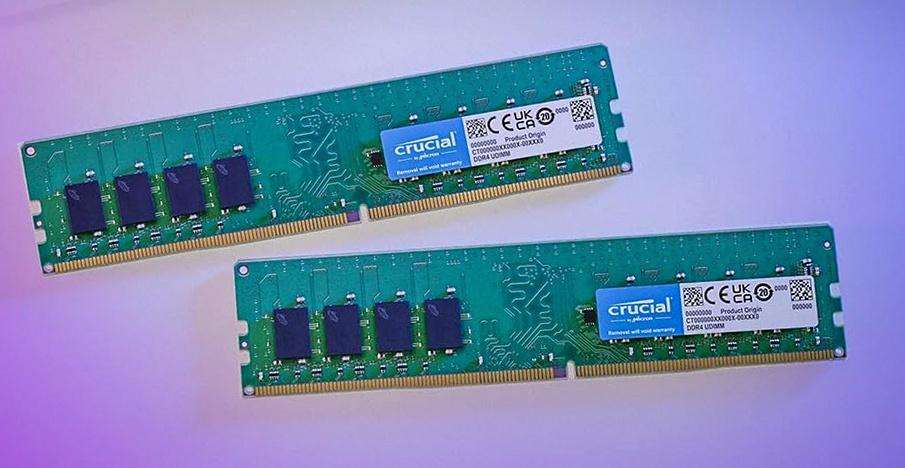 4GB DDR2-667 PC2-5300 Crucial RAM (2x2GB)