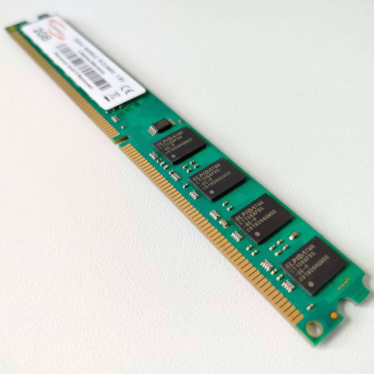 Elpida 2GB DDR2-800 PC6400 CL5