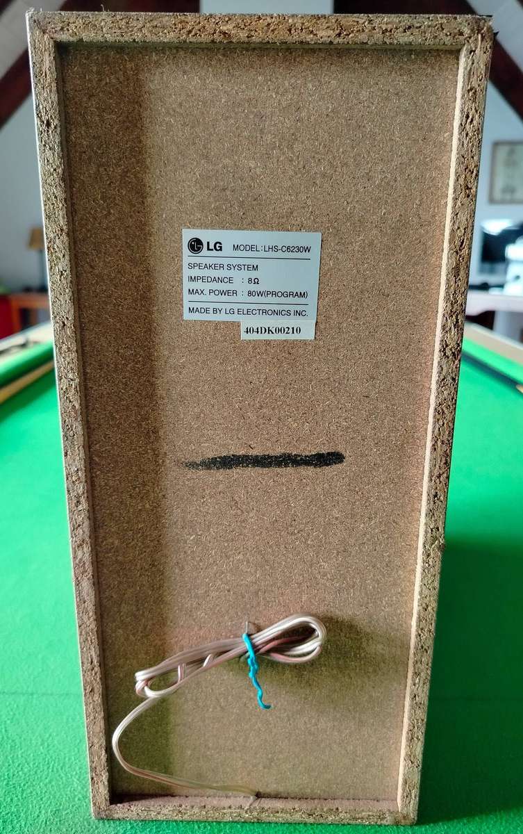 LG Extreme Bass Sub Woofer | 80W 8 | Model LHS-C6230W