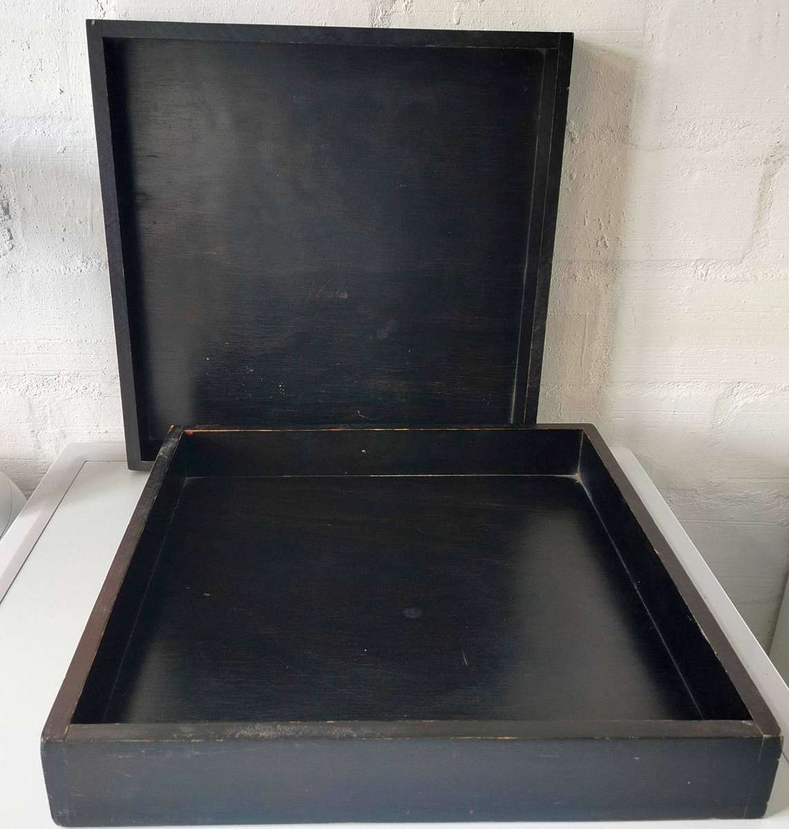 Wood Trays x 2 | 40x40cm | Dark wood