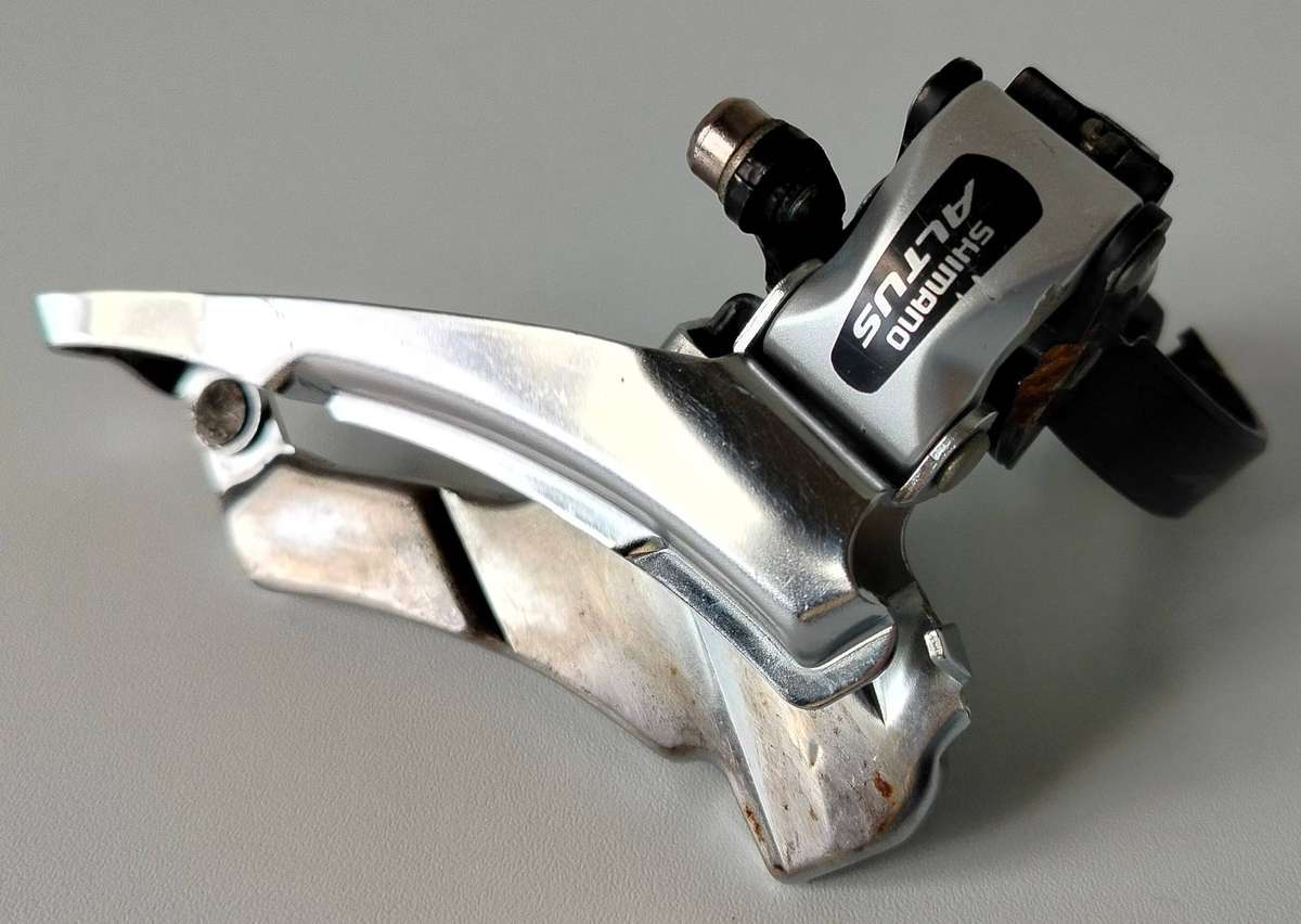 Shimano Altus Front Derailleur FD 311