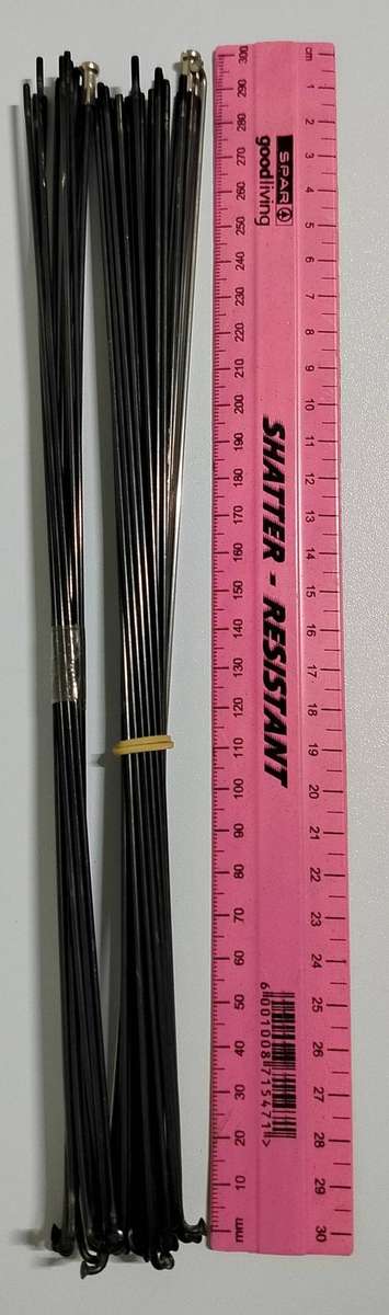 38 bicycle spokes (about 285mm long)