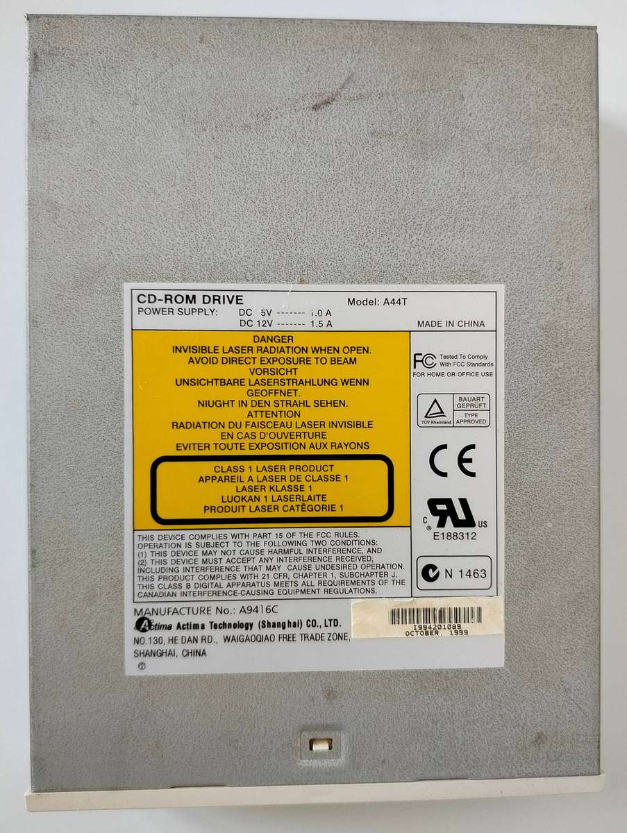 Actima CD-ROM | Beige | Model : A44T | Survivor from 1999 ! | Weight 1.2kg goes up to 44X