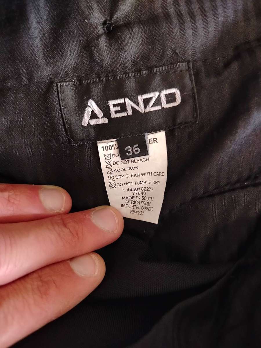 Enzo | navy shirt + grey trousers + black trousers