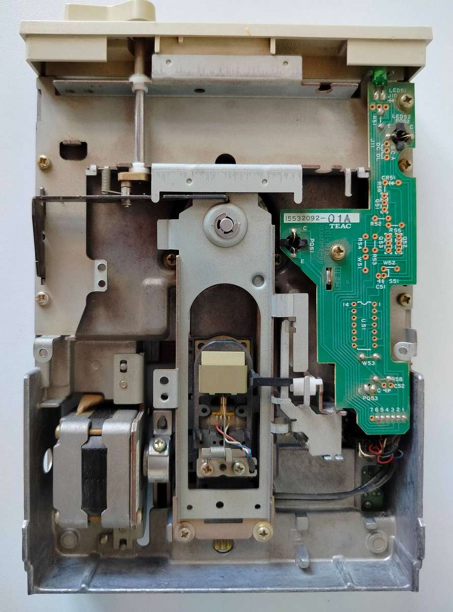 Teac FD-55GFR | 5.25" floppy drive | Tested and works