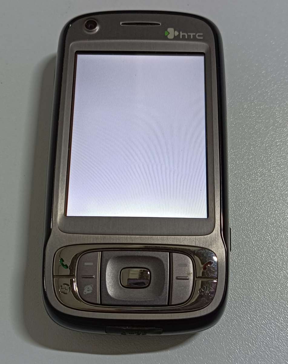 HTC Tytn II Pro | In original box with all accessories | NOTE : SCREEN STAYS WHITE