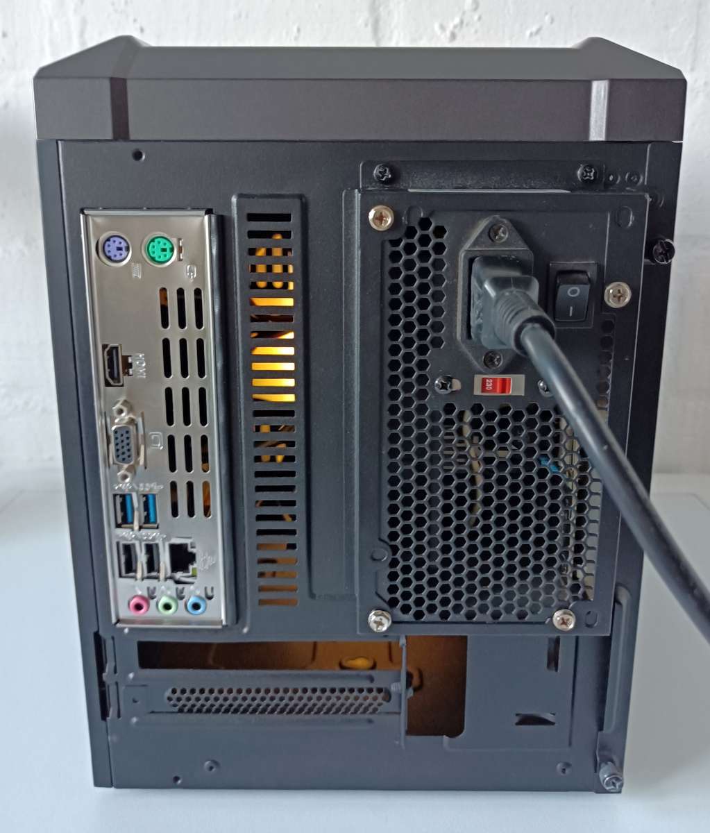 AMD Quad Core | 8GB DDR4 RAM | 256GB M.2 SSD | Windows 11 Pro (activated) | 500watt PSU