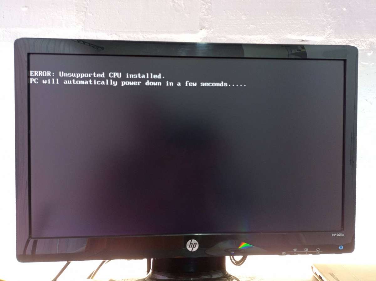 HP IPIEL-LA3 motherboard + Intel E2180 CPU | Displays "CPU Not supported" then shuts down