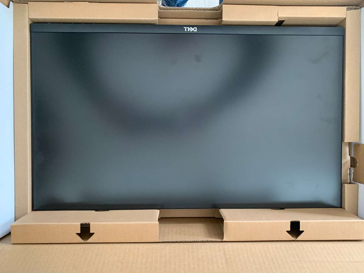 BLACK FRIDAY * Dell 24" Monitor S2421HN  24" FHD IPS Monitor  | In Box | ** WITH WARRANTY