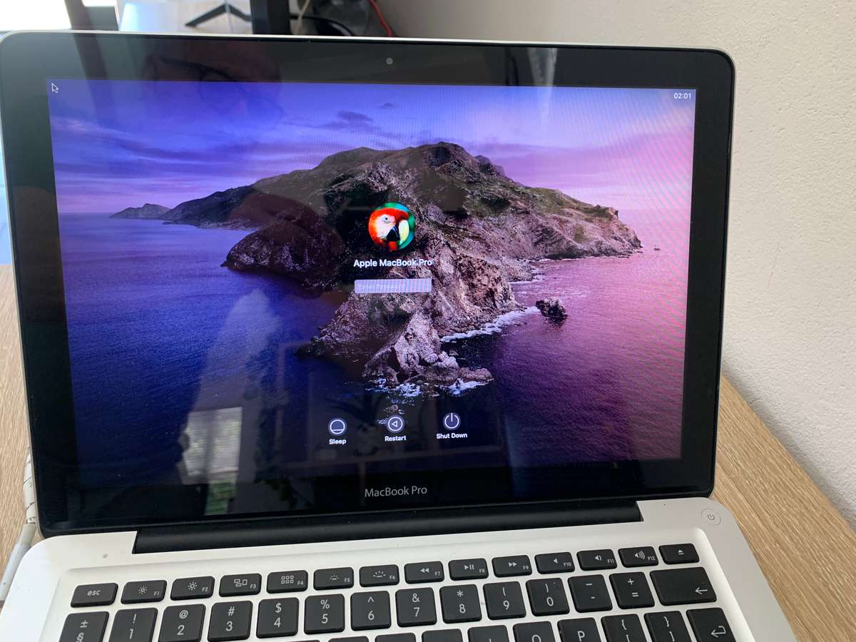 APPLE MACBOOK PRO 13"  | MID 2012 | 750GB HDD | 6MB RAM | PLEASE READ !!