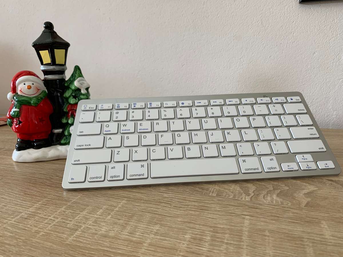 WIRELESS BLUETOOTH KEYBOARD BK 3001