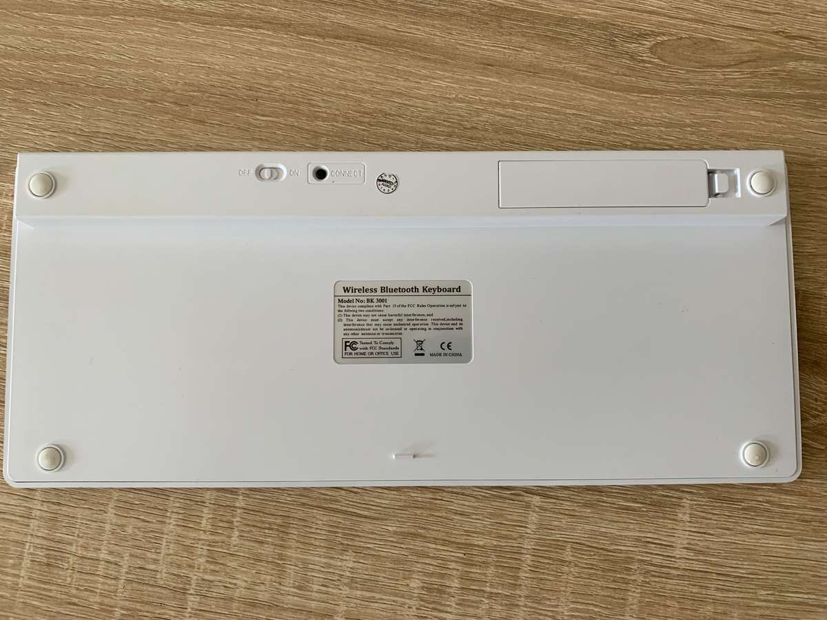 WIRELESS BLUETOOTH KEYBOARD BK 3001