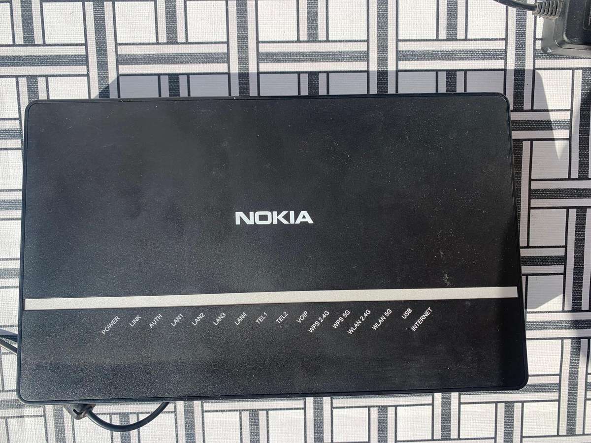 TP-Link Archer C20 Plus Nokia Wireless Router + TP-Link Outdoor CPE WiFi Access Point & Extender