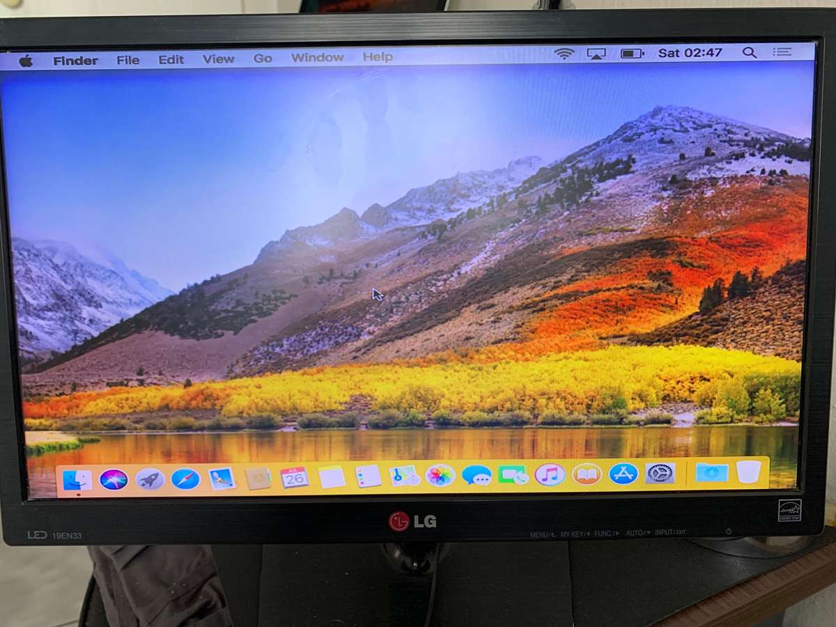 LG FLATRON 19EN33S-B LED MONITOR