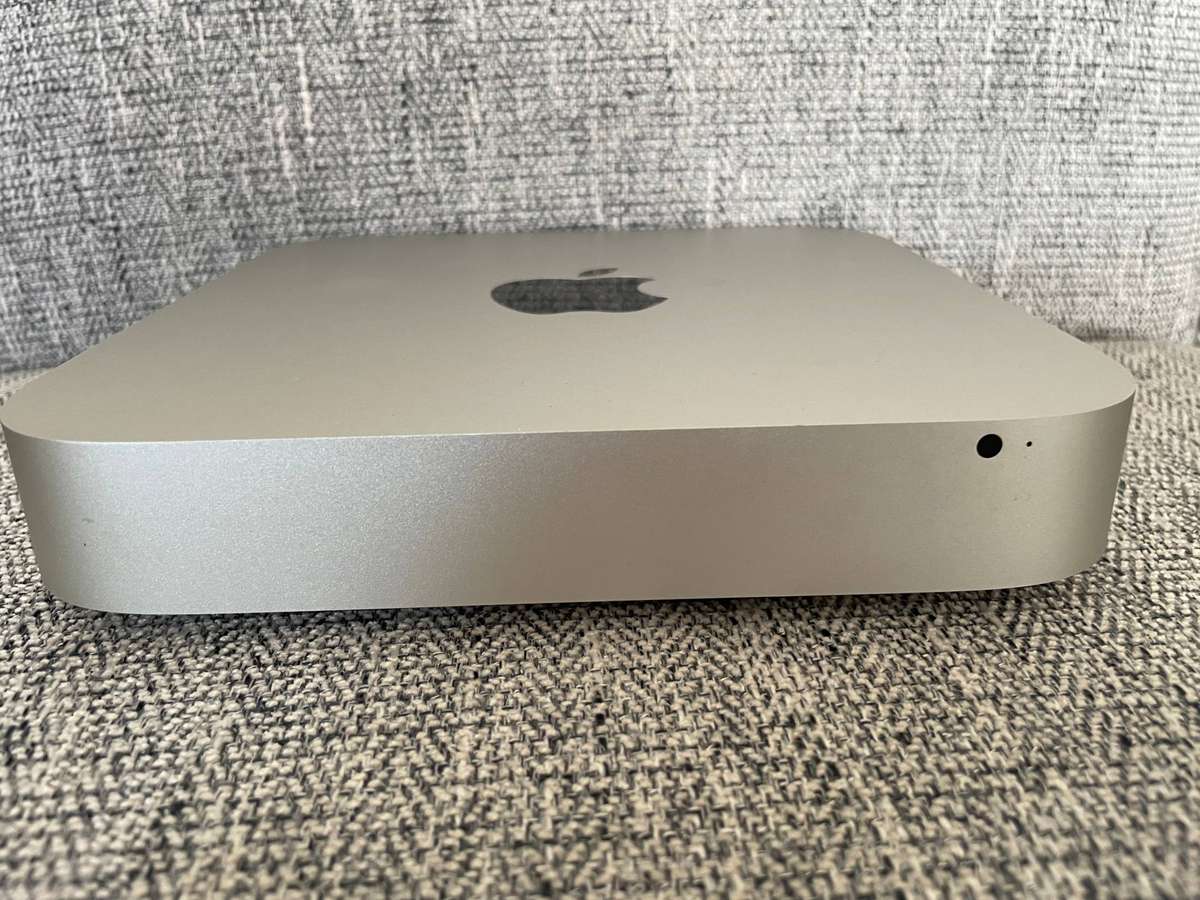 Apple Mac Mini (Late 2014)  Complete Setup | Excellent condition | super fast 1TB SSD