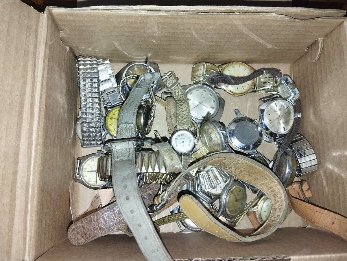 Vintage Watches: Bulk Lot