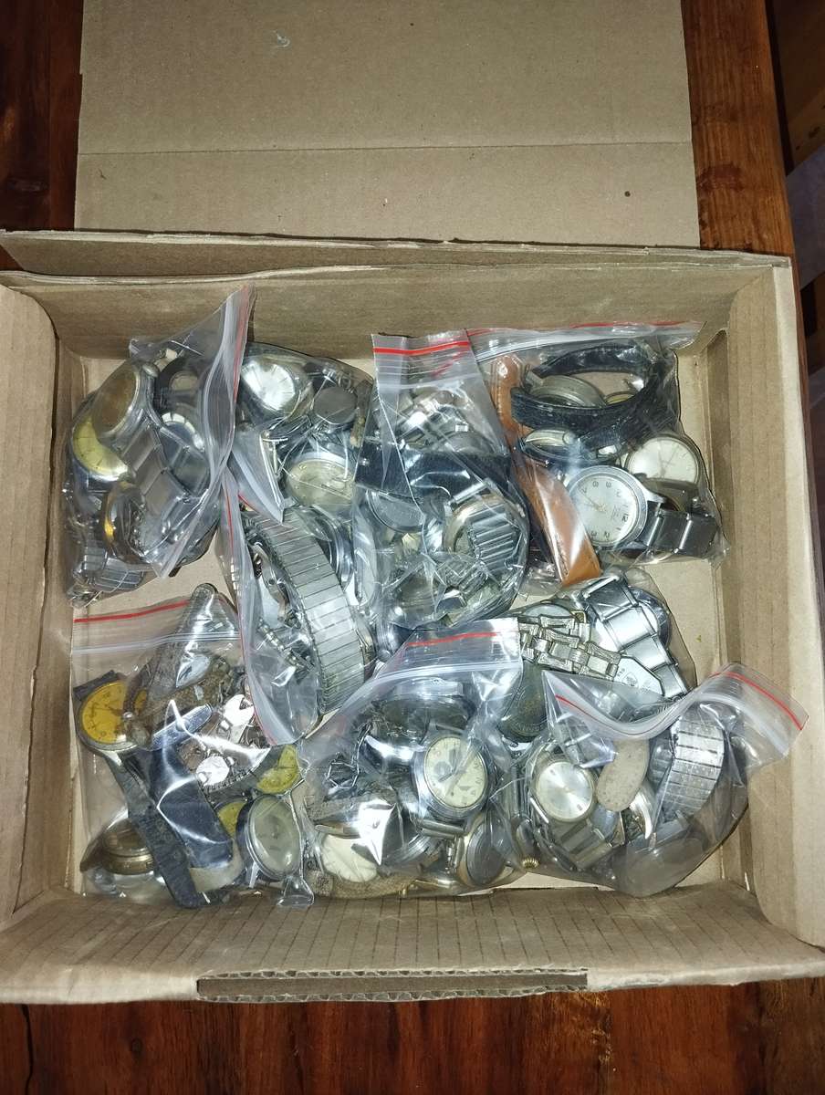 Vintage watches:Lot 5 (72 watches)