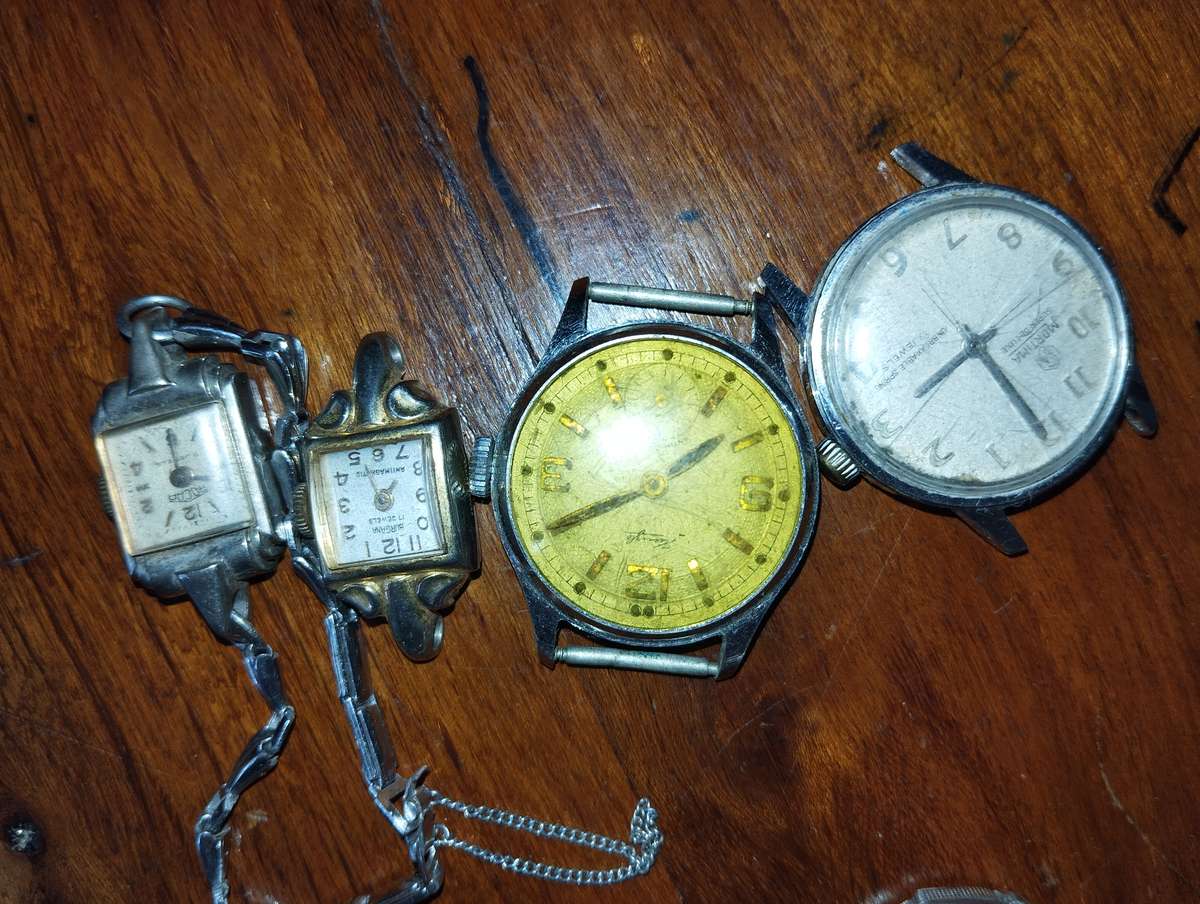 Vintage watches (70+ watches)