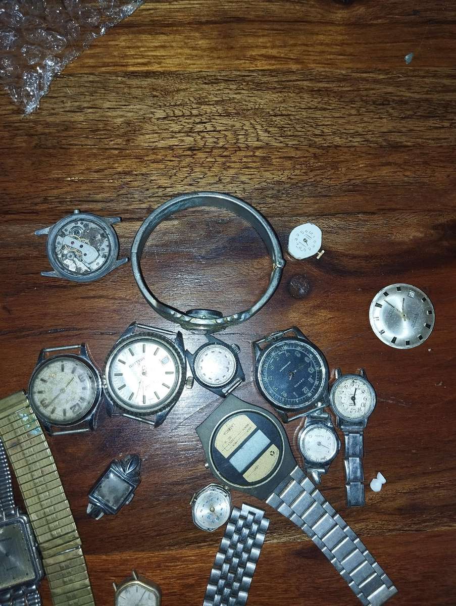 Vintage Watches: Bulk Lot