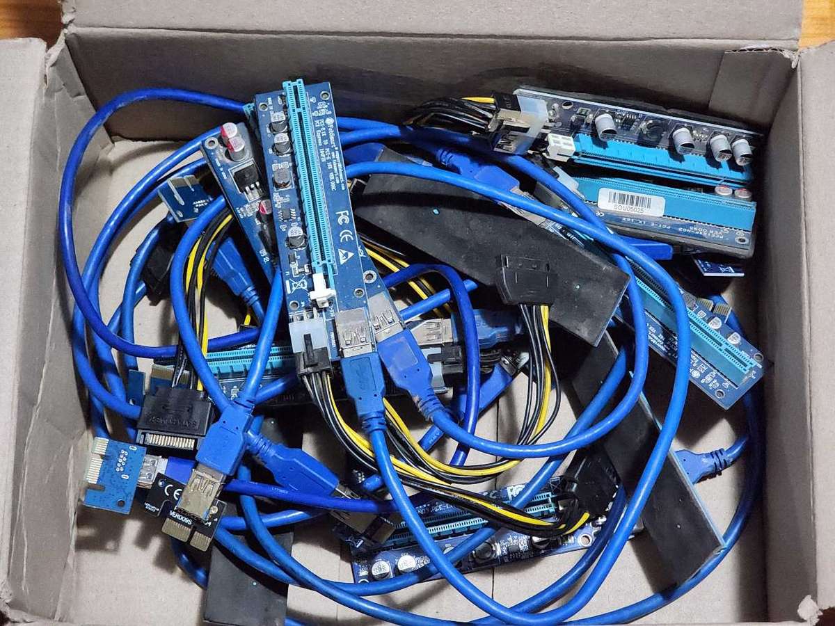 9x PCIe GPU Ricer cards