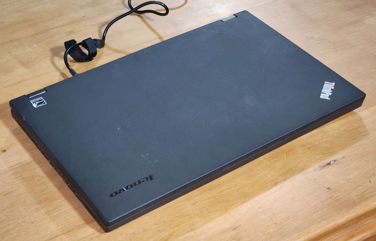 Core i7 Lenovo laptop