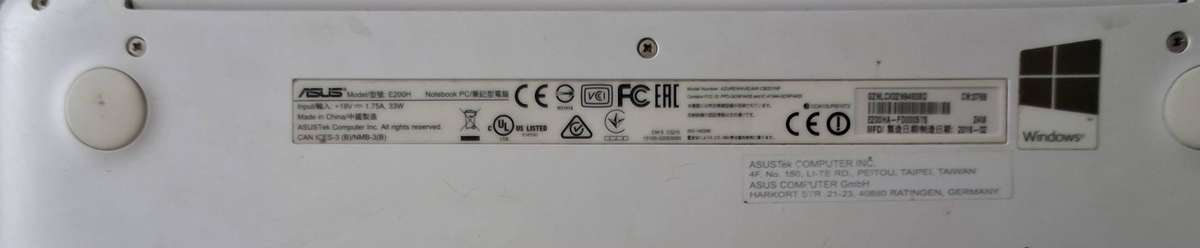 Asus Vivobook E200HA 11.6" Intel Atom x5 Z8300 1.44GHz 2GB 32GB ** CHARGER NOT INCLUDED**