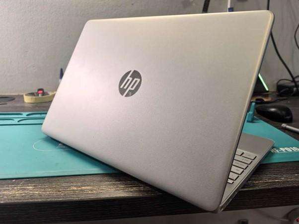 12TH GEN-HP NOTEBOOK 15s-RYZEN 5-5500U-RADEON GRAPHICS-16GB DDR4-256GB SSD-FHD-BACKLIT