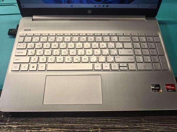 12TH GEN-HP NOTEBOOK 15s-RYZEN 5-5500U-RADEON GRAPHICS-16GB DDR4-256GB SSD-FHD-BACKLIT