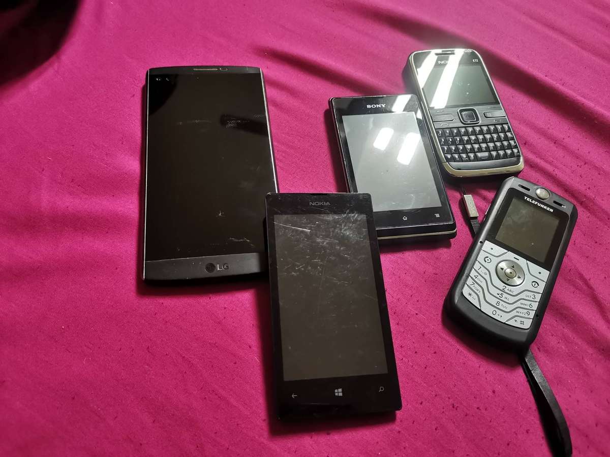 5 Mobile Phones