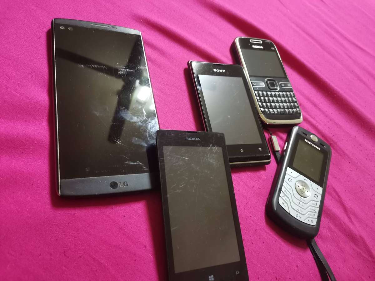 5 Mobile Phones