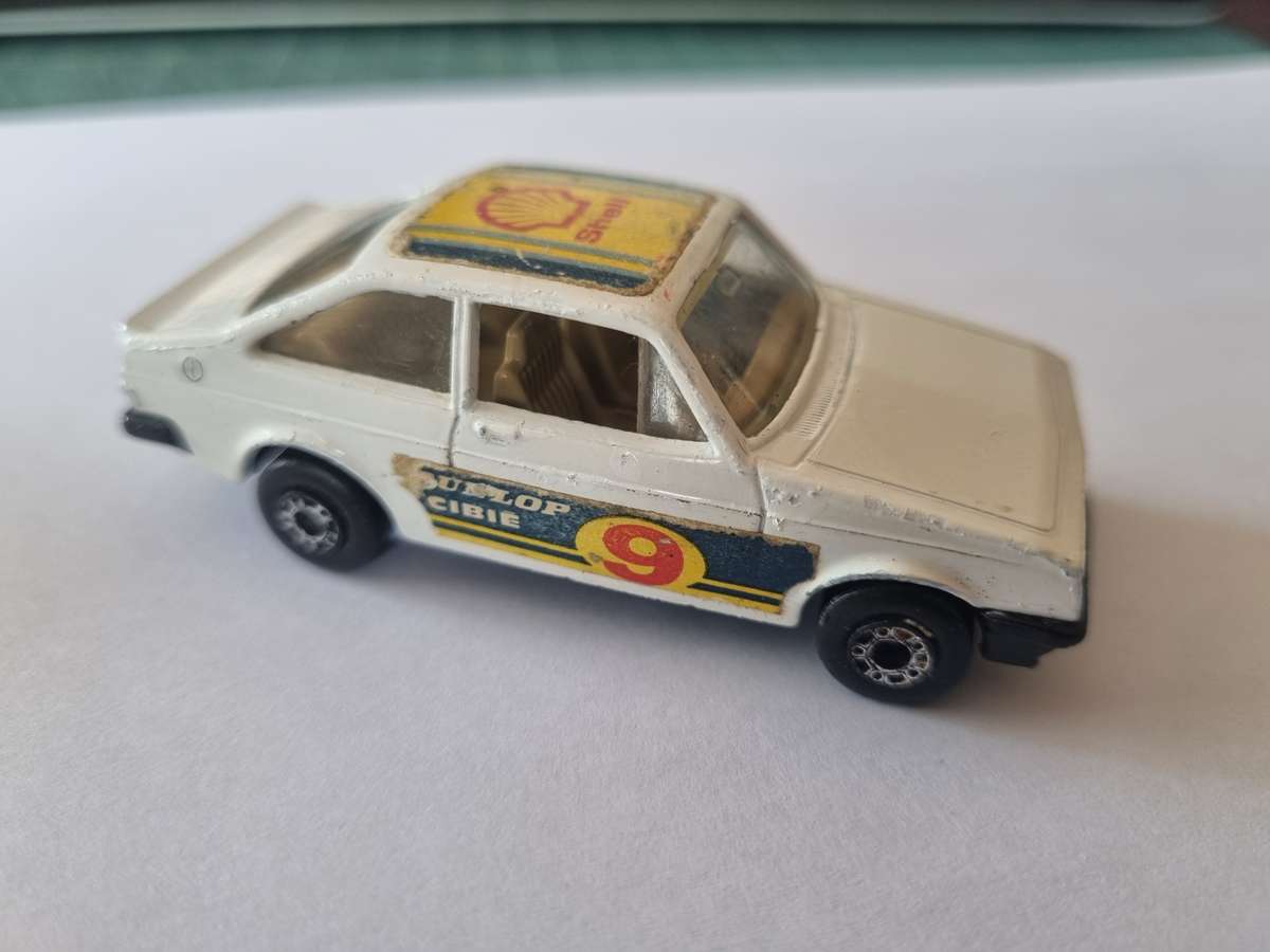 Matchbox Lesney Superfast #9 Ford Escort RS2000