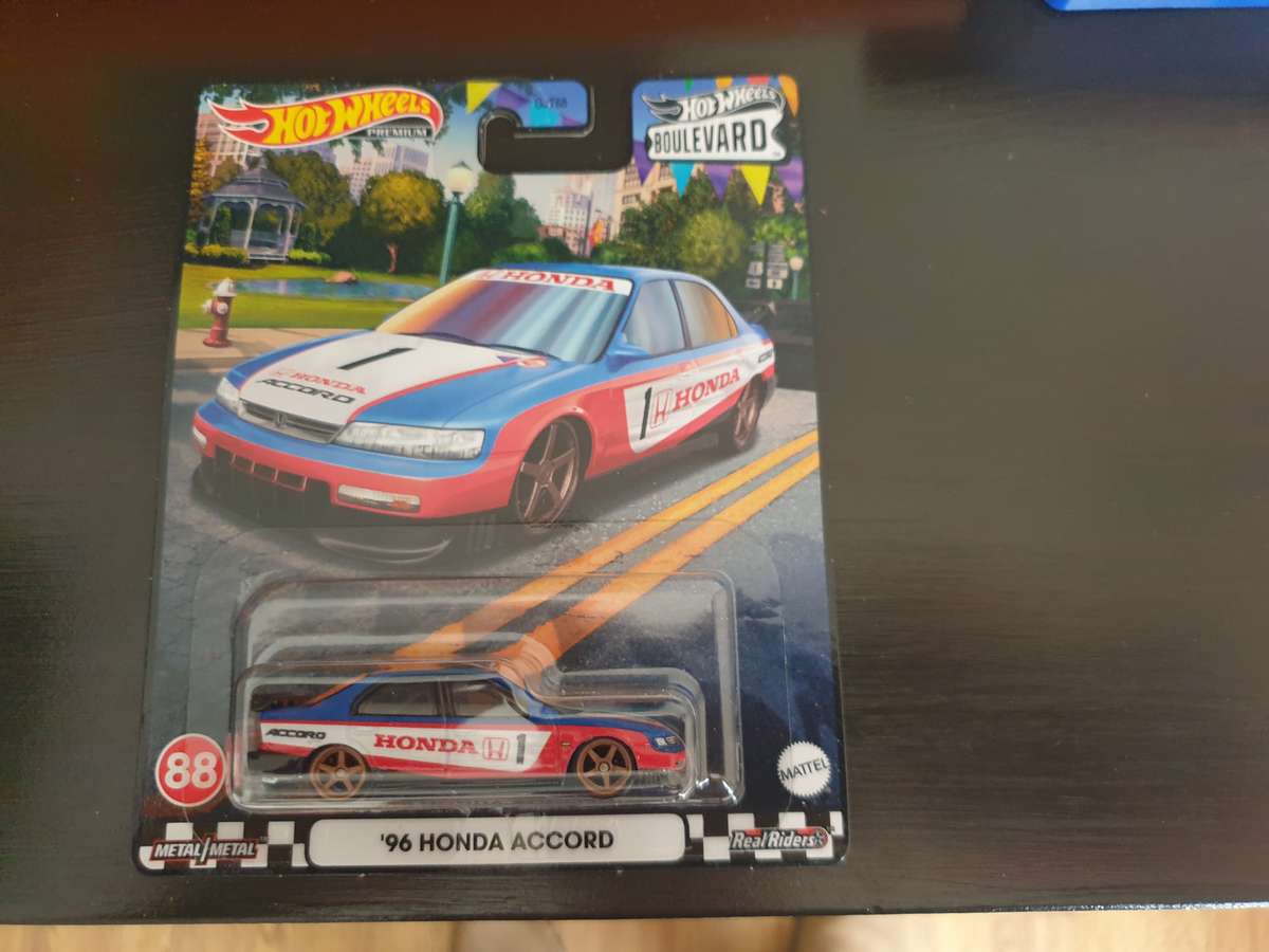 Hot Wheels Boulevard #88 96 Honda Accord