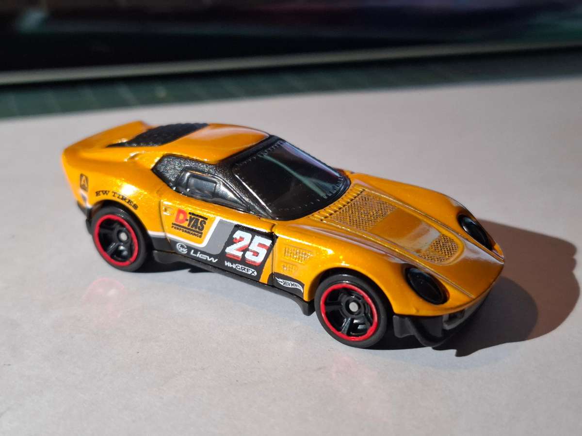 Hot Wheels El Segundo Coupe "Multipack Exclusive"