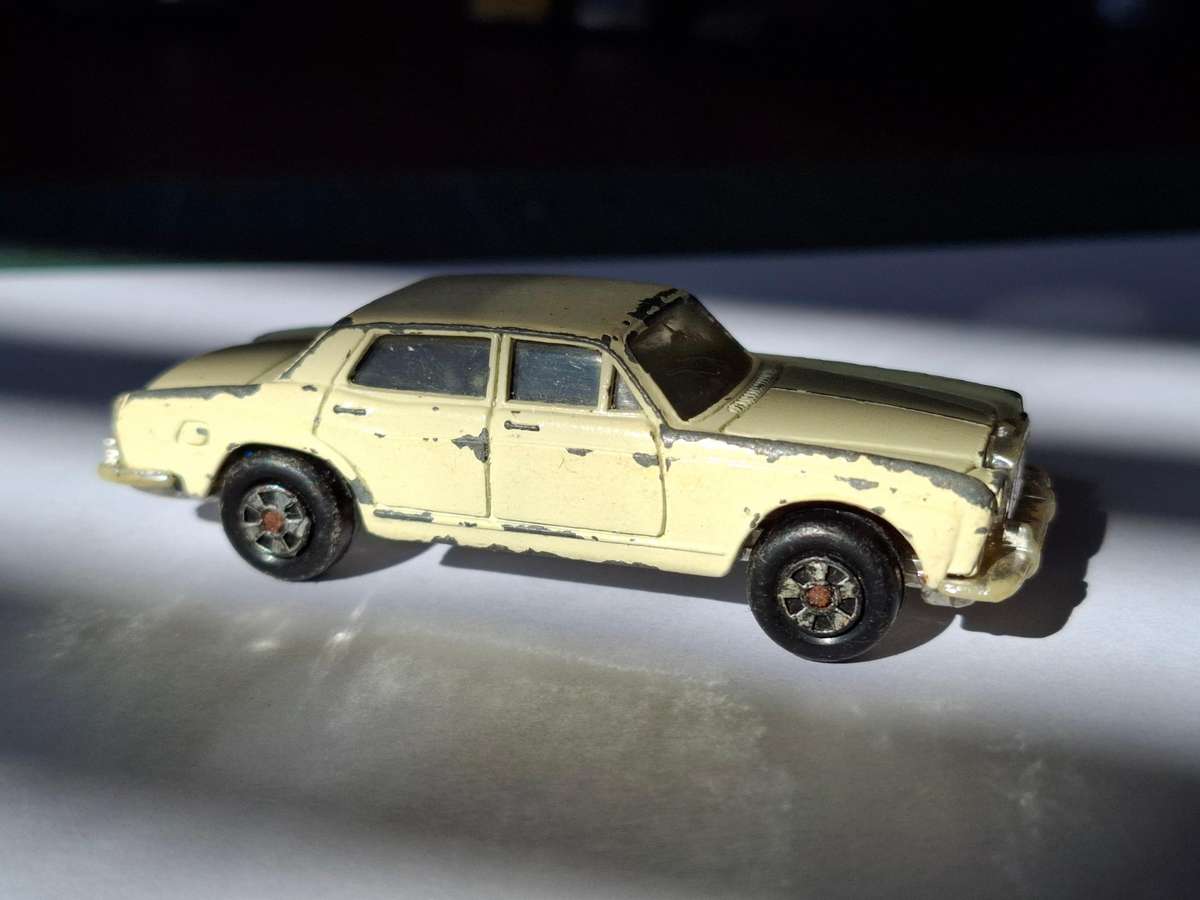 Vintage Lintoy Rolls Royce Silver Shadow "Similar to Matchbox & Hot Wheels"