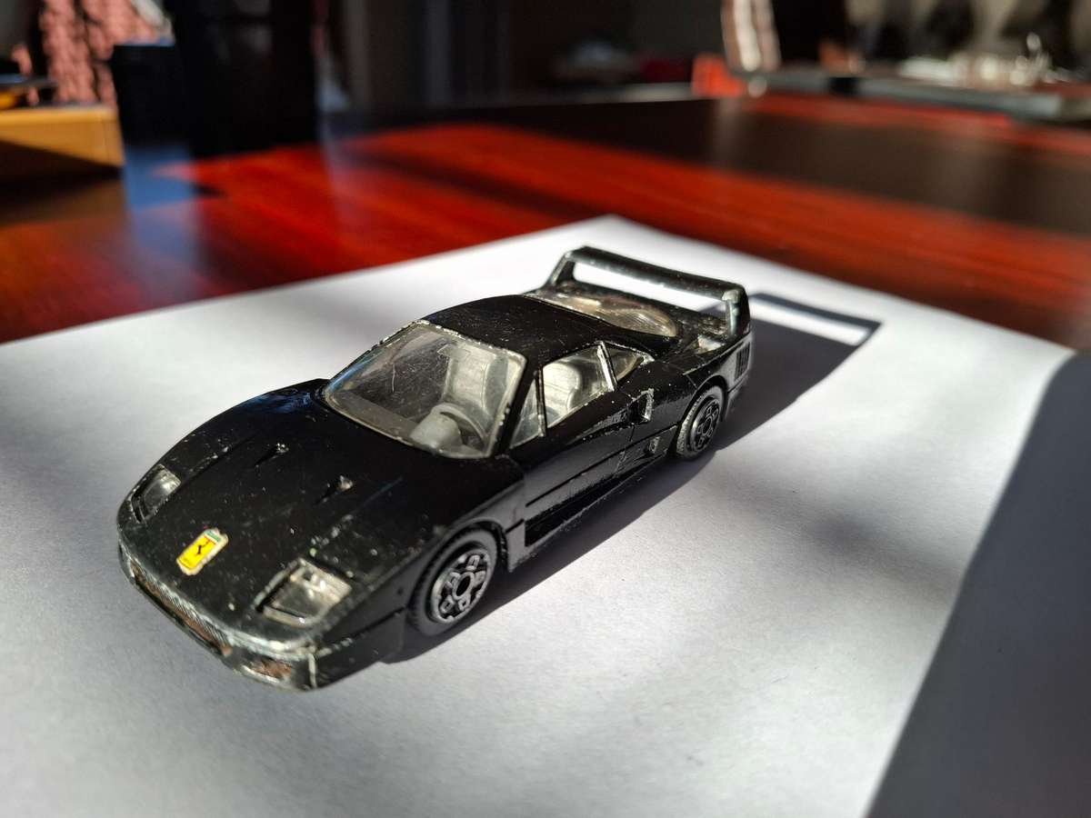 Vintage Bburago Ferrari F40