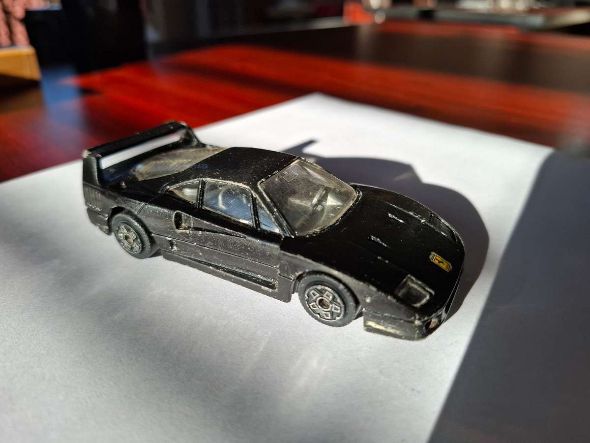 Vintage Bburago Ferrari F40