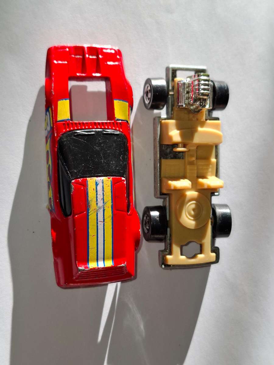 Vintage Hot Wheels 1985 Body Swappers Red Mean Dream Racer