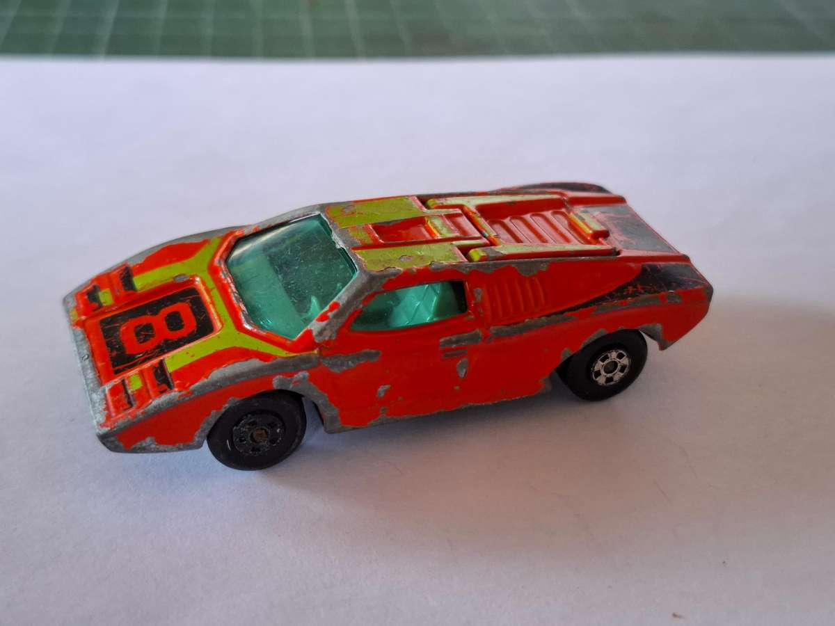 Vintage Matchbox Lesney Superfast #27 Lamborghini Countach
