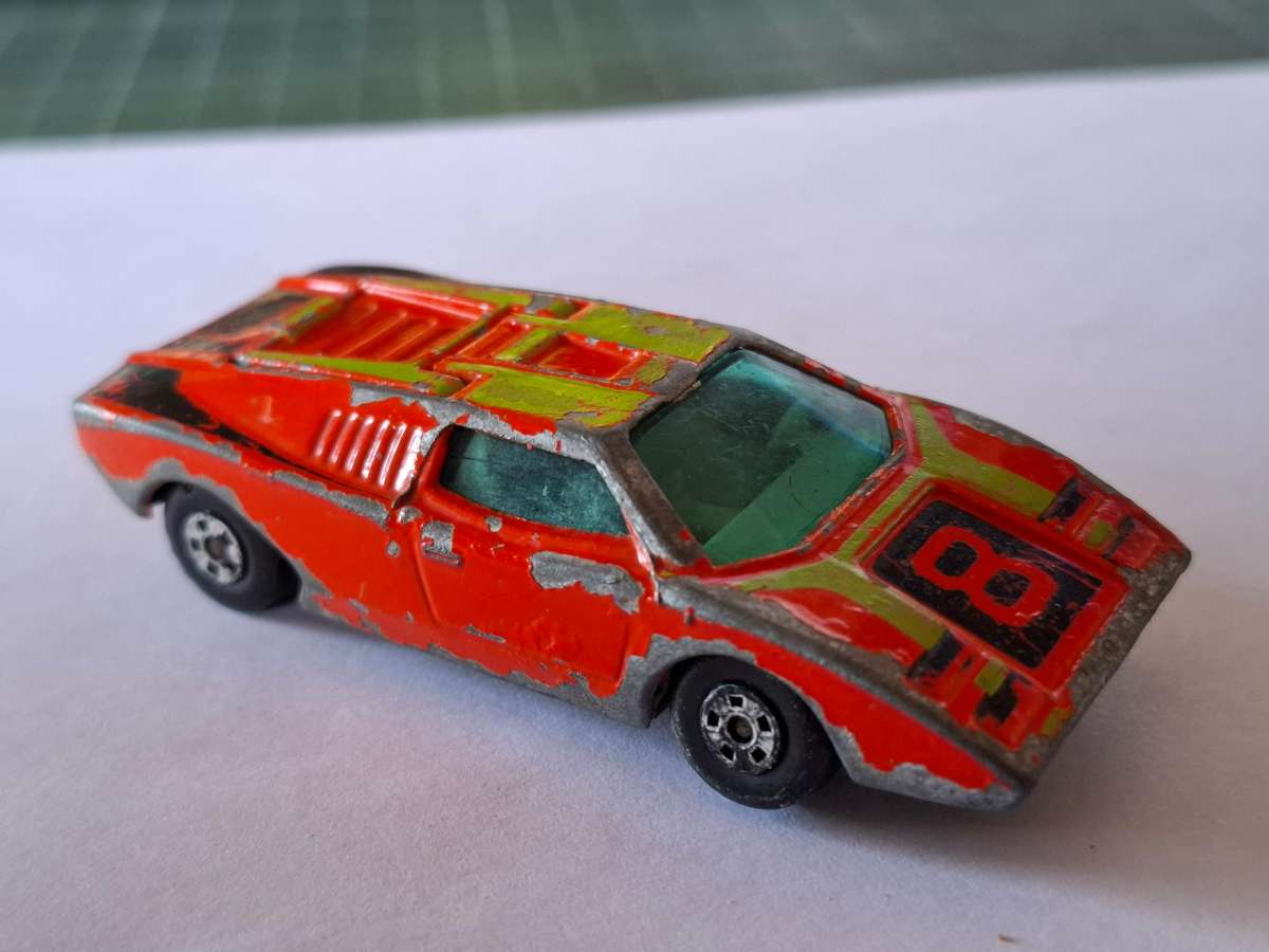 Vintage Matchbox Lesney Superfast #27 Lamborghini Countach