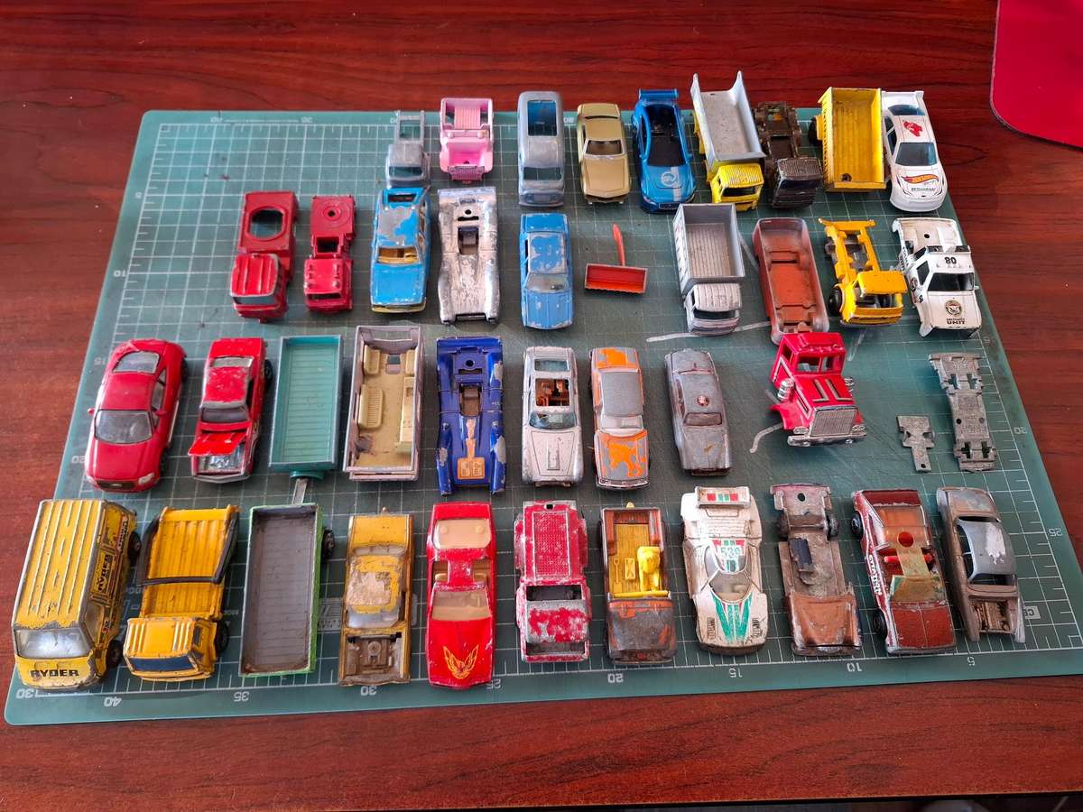 Vintage 1/64 Die Cast Lot