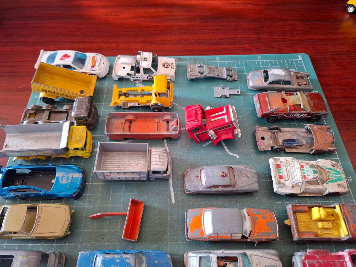 Vintage 1/64 Die Cast Lot