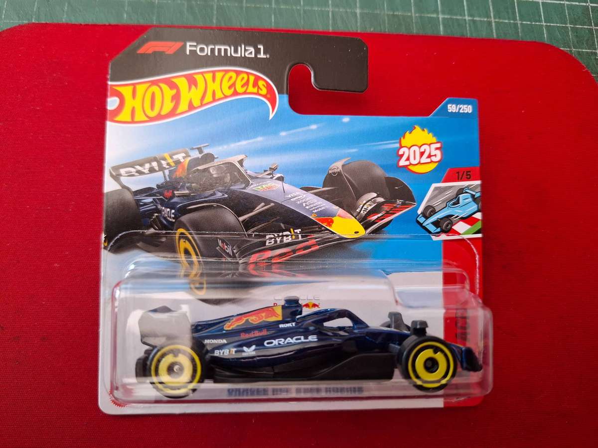 Hot Wheels Oracle Red Bull Racing