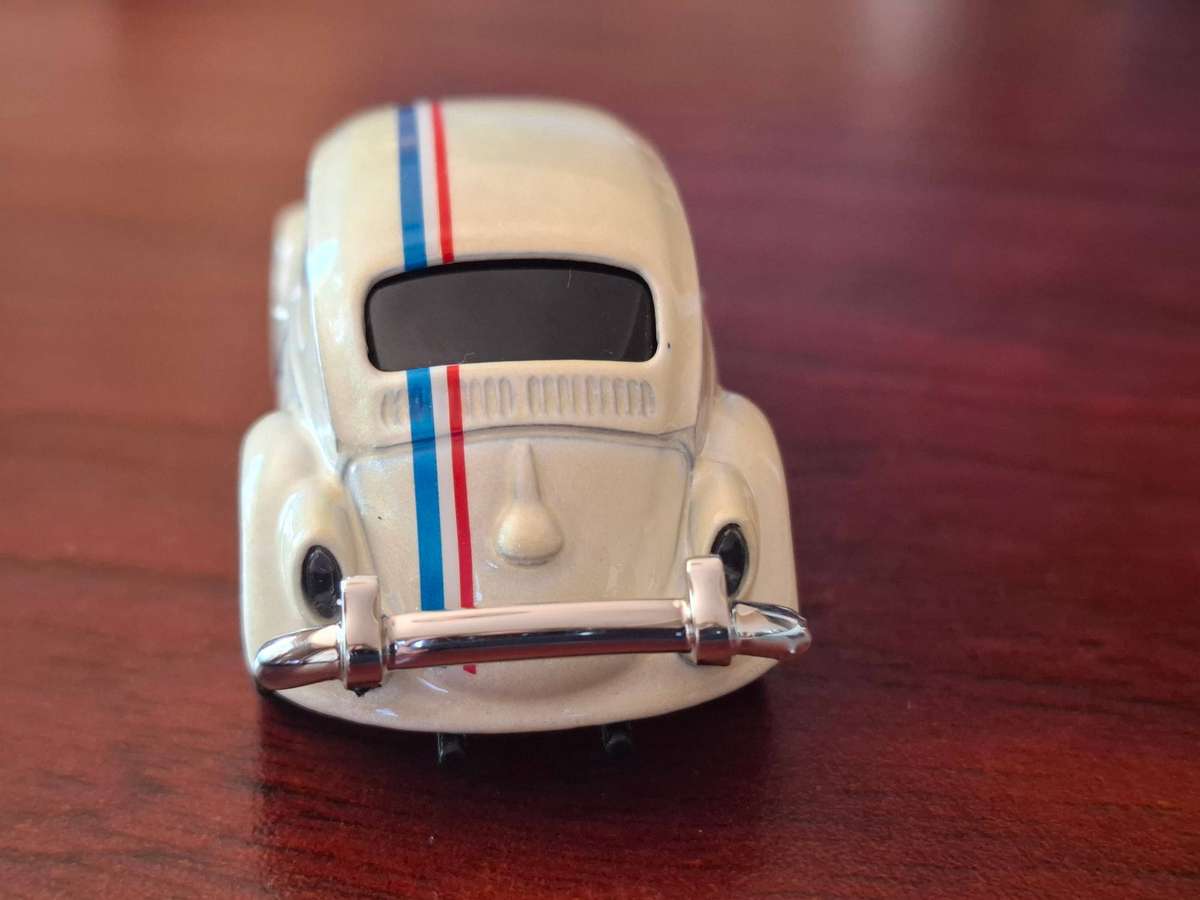 VW Beetle "Herbie style" with rubber wheels