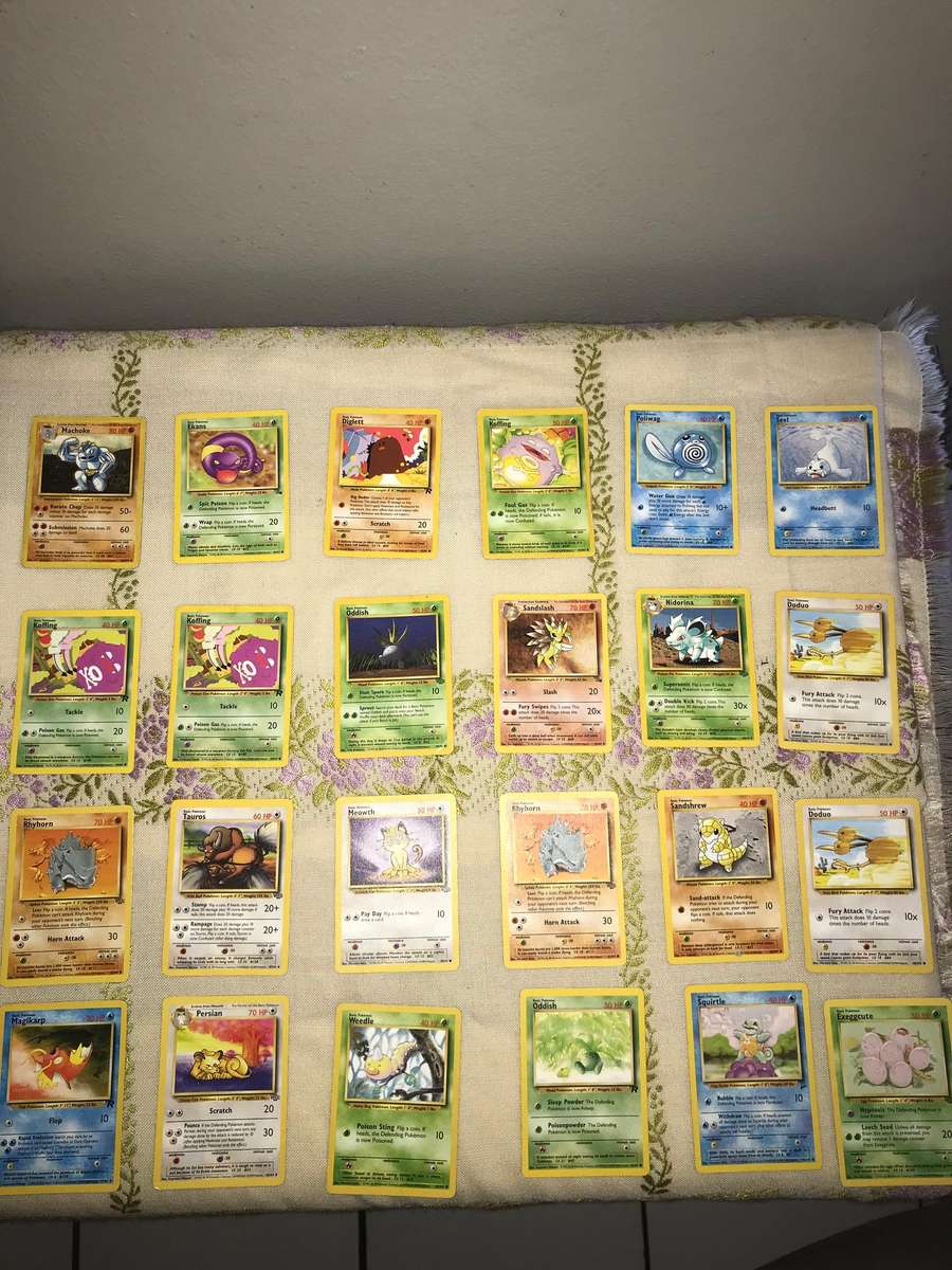 1995 POKEMON CARDS (139 Cards Total) (VG+)